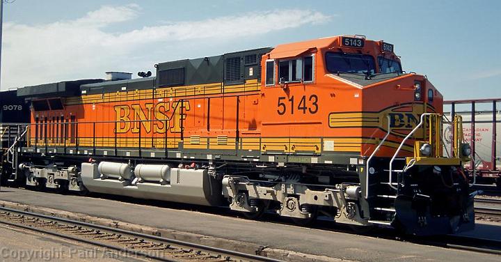 BNSF 5143 C44 9W.jpg